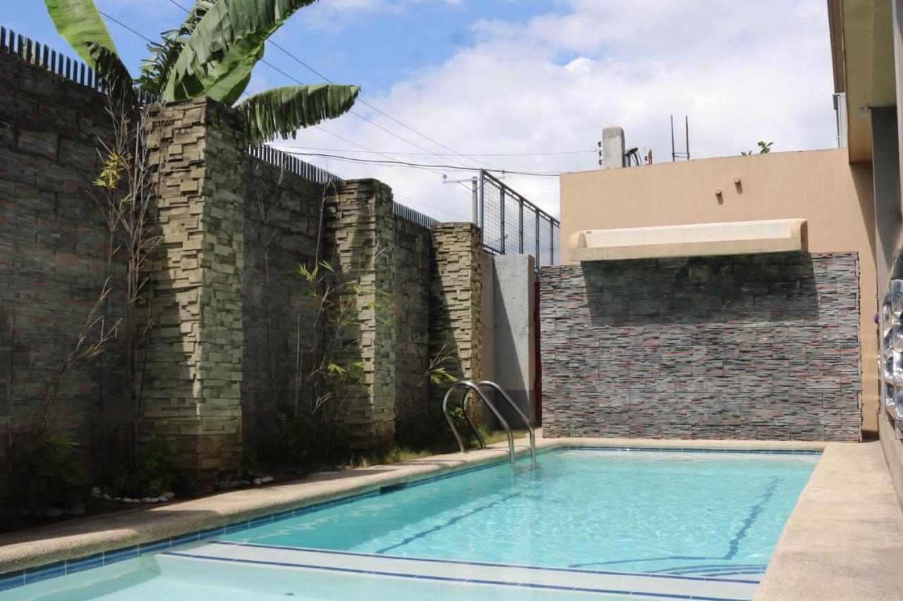 Reddoorz At Grand Apartelle Hernan Cortes Cebu Exteriér fotografie
