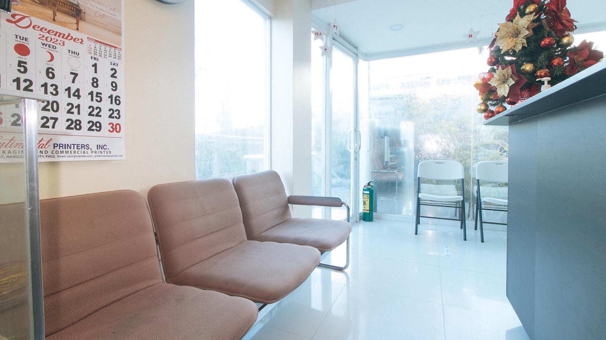 Reddoorz At Grand Apartelle Hernan Cortes Cebu Exteriér fotografie